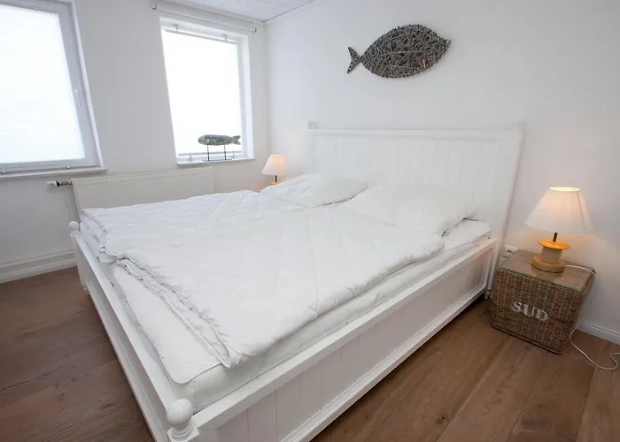 50111 Fishermans Loft *